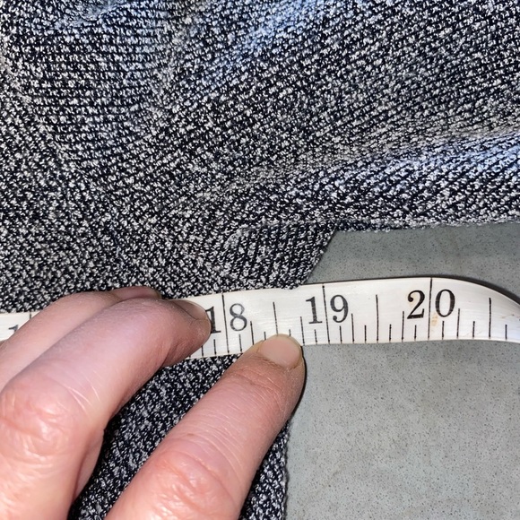 Emma James Liz Claiborne Gray Tweed Coat Classic Fall Winter Jacket  minimalist - Picture 8 of 10